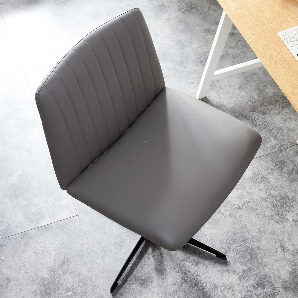 Swivel Office Chair with PU I54144