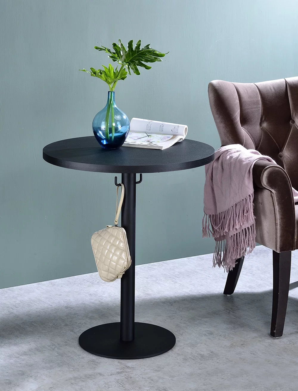 Round Solid Wood Coffee Table with Metal Base U611