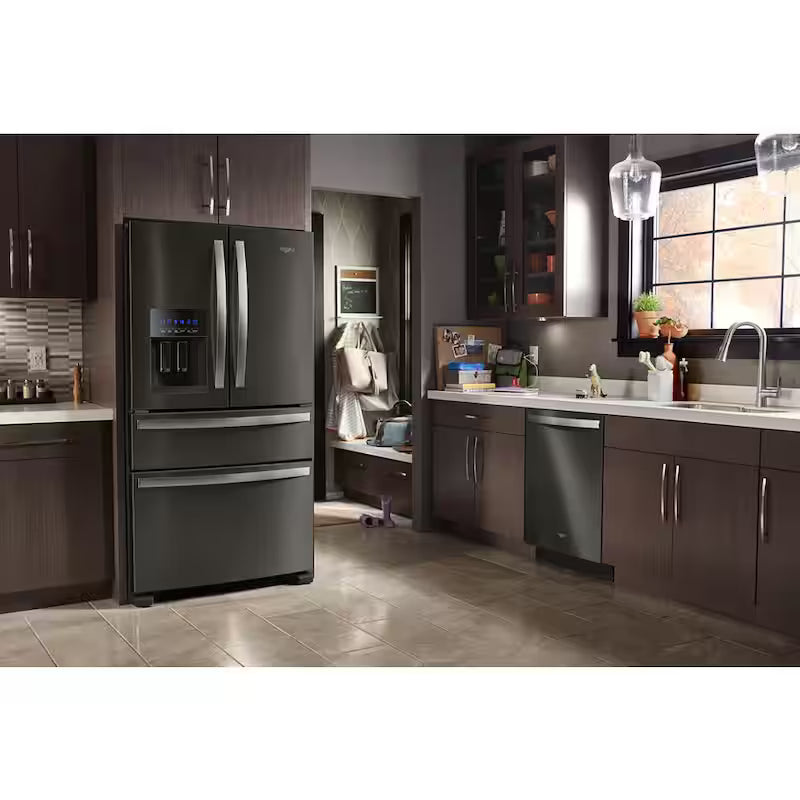 French Door Refrigerator in Black Stainless P965