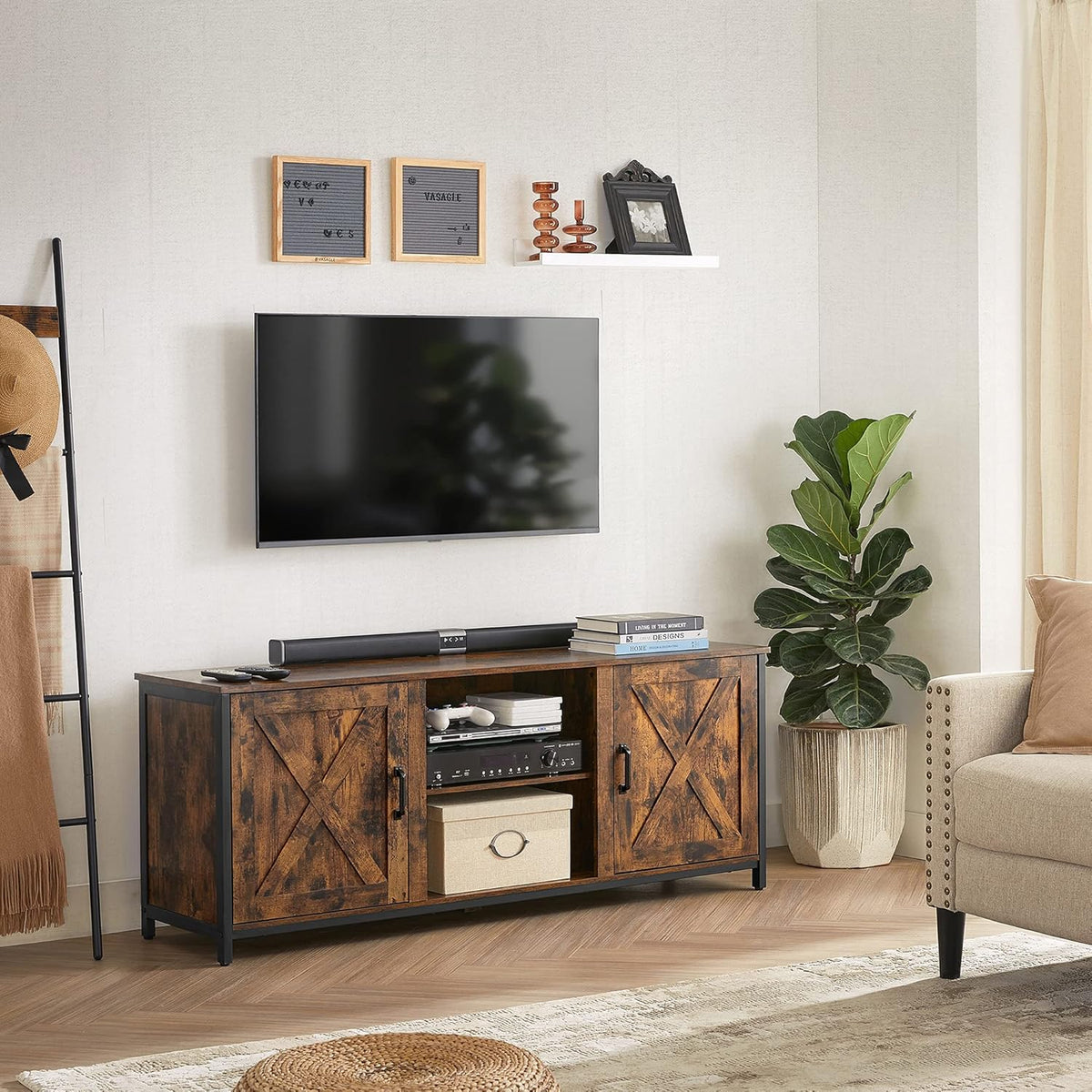 Farmhouse TV Cabinet with Adjustable Shelves D53950
