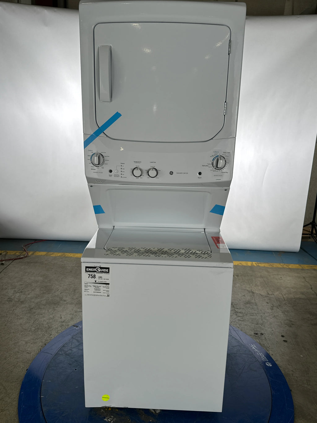 3.8 cu. ft. Washer 5.9 cu. ft. Electric Dryer Combo White A720