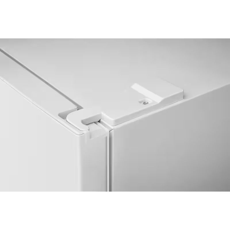 10.1 cu. ft. Top Freezer Refrigerator in White H779955