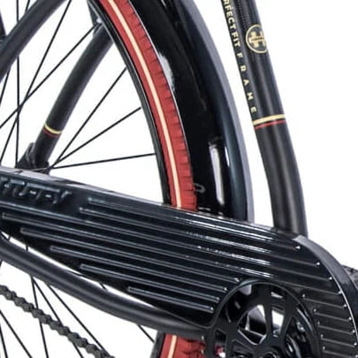26” Matte Black Cruiser Bike Y77824