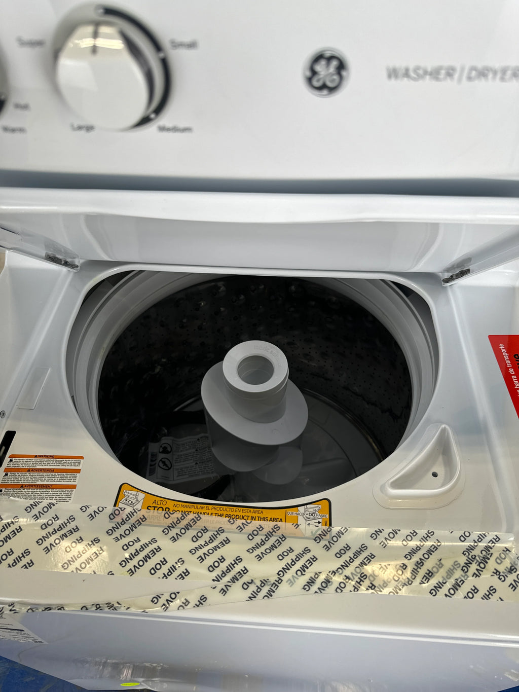 3.8 cu. ft. Washer 5.9 cu. ft. Electric Dryer Combo White A720