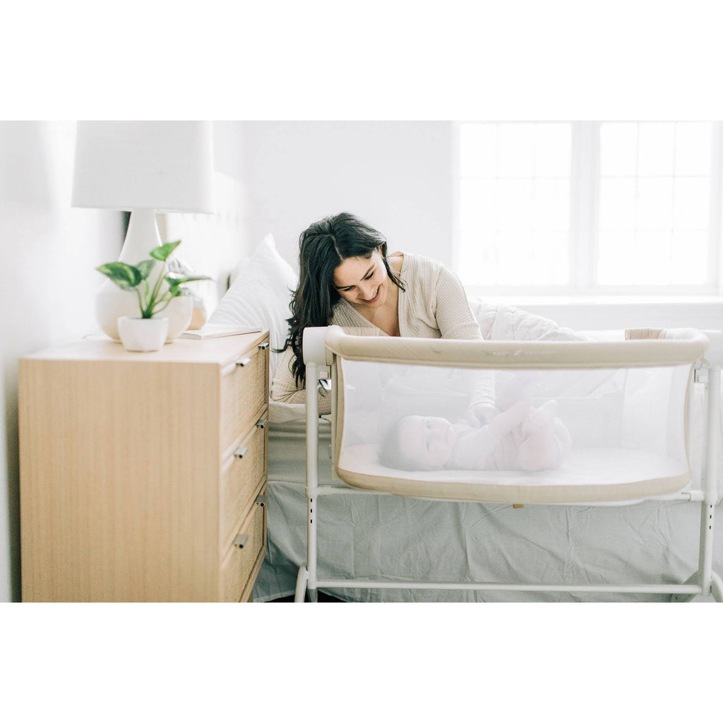 Organic Bassinet & Bedside Sleeper V446