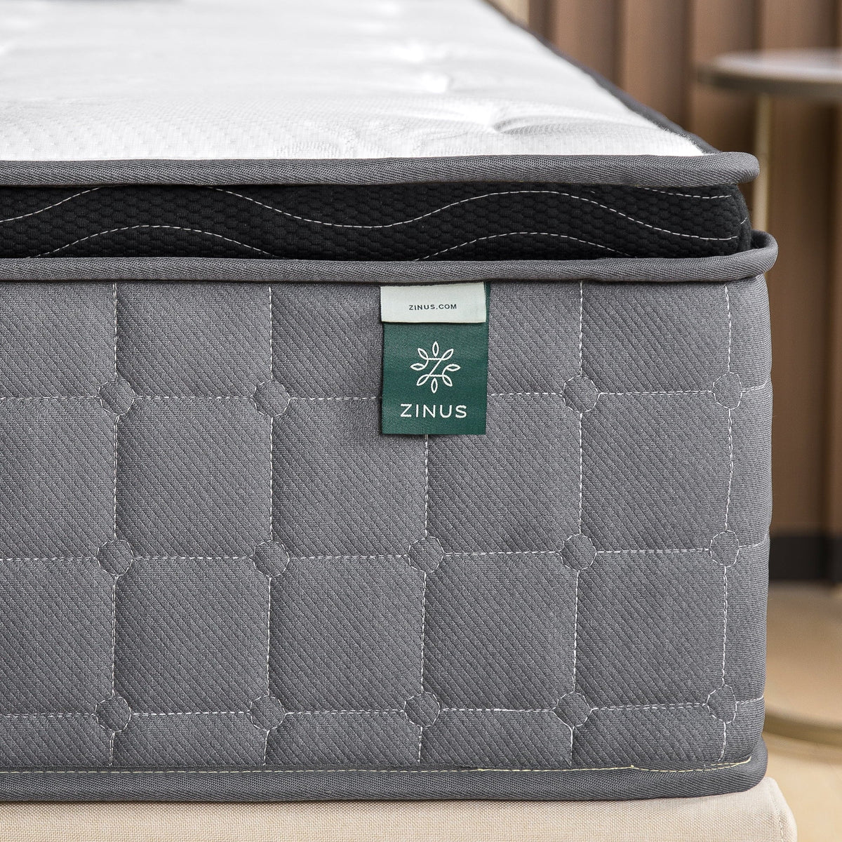 Queen Gel Memory Foam Hybrid Mattress Q85603