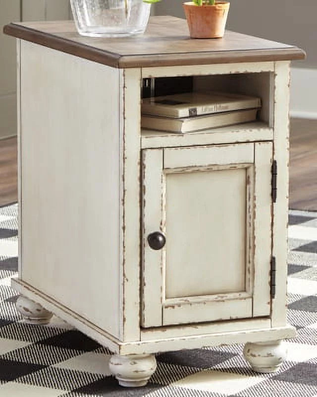 Traditional Chairside End Table S5132