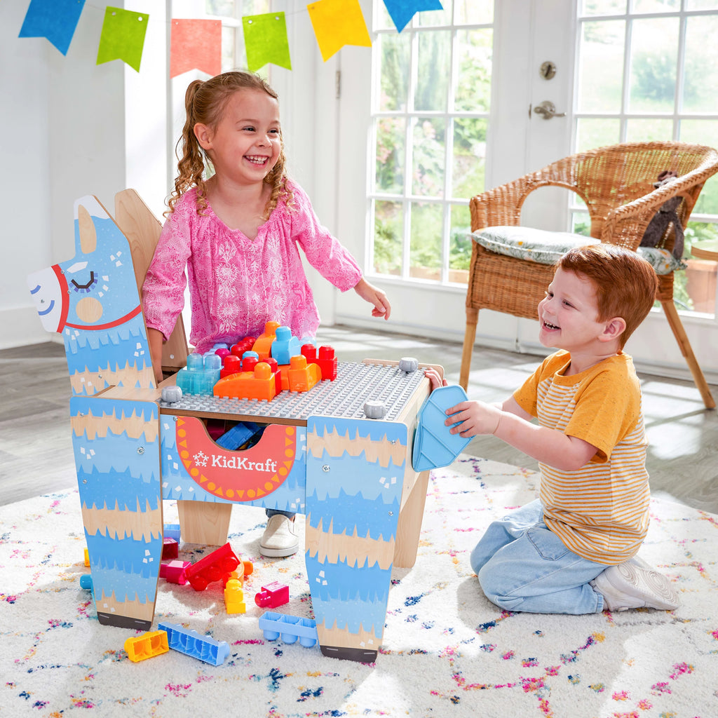 Wooden Table with 50 Blocks G984