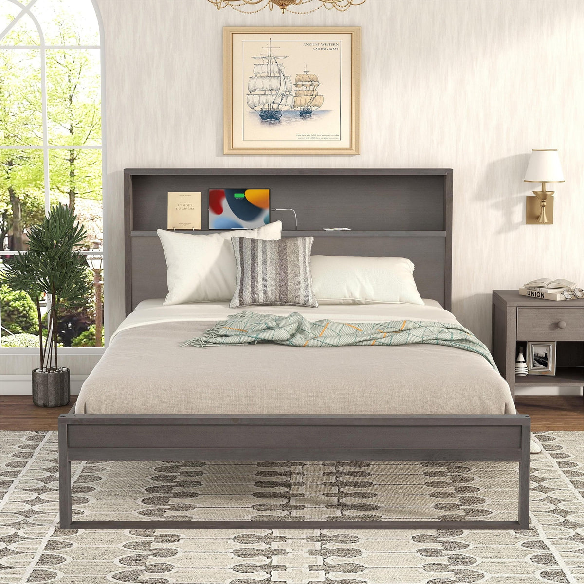 Queen Size Platform Bed with Storage Headboard P54134