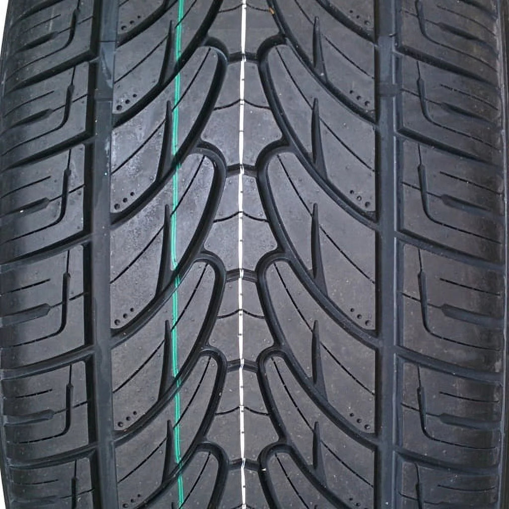 305/35R24 112V XL All Season M+S Performance Truck / SUV Tires C940